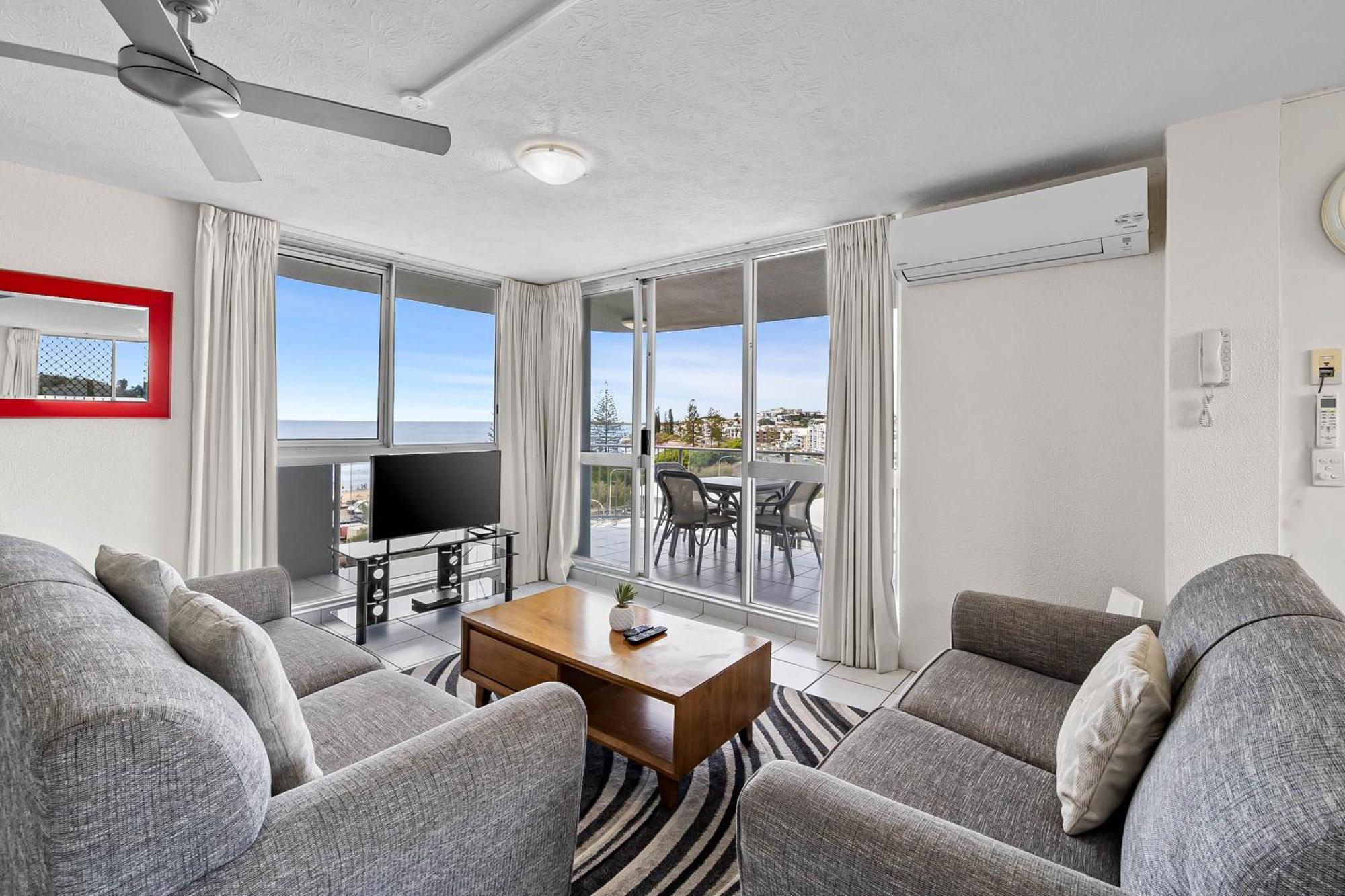 Mandolin Beachfront Resort Alexandra Headland Buitenkant foto