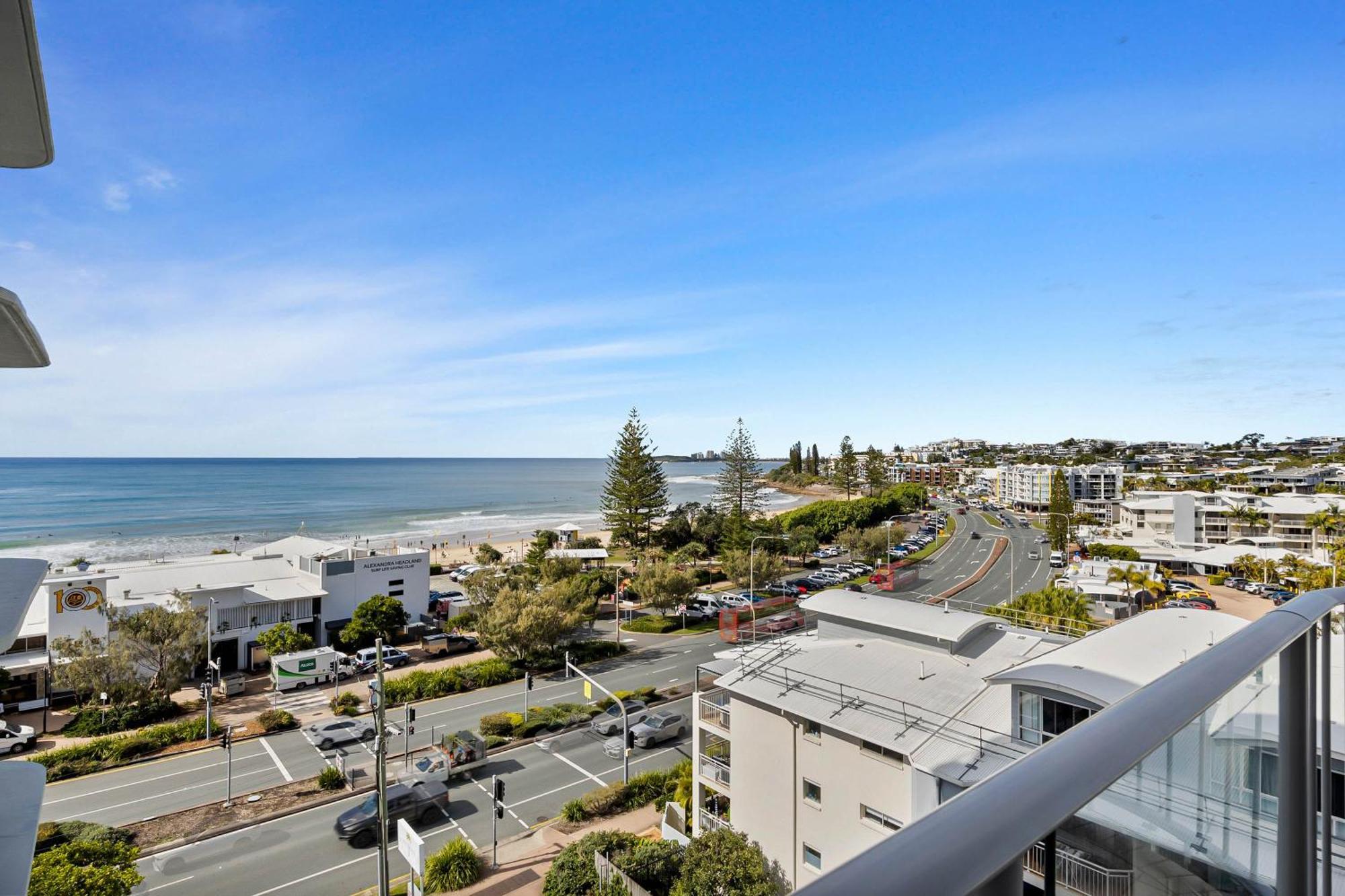 Mandolin Beachfront Resort Alexandra Headland Buitenkant foto
