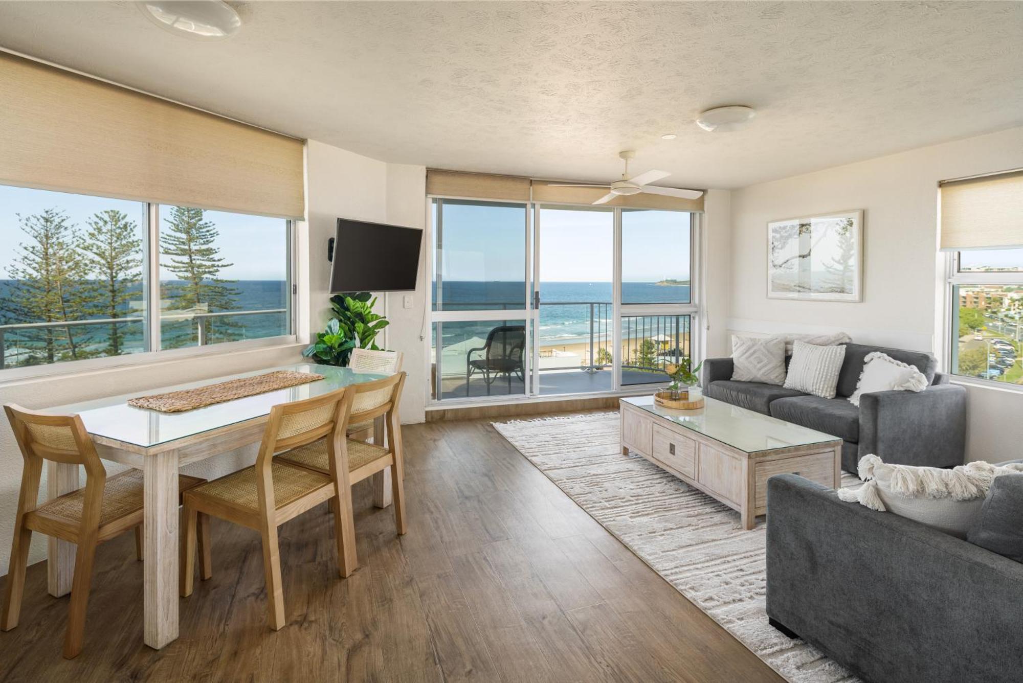 Mandolin Beachfront Resort Alexandra Headland Buitenkant foto