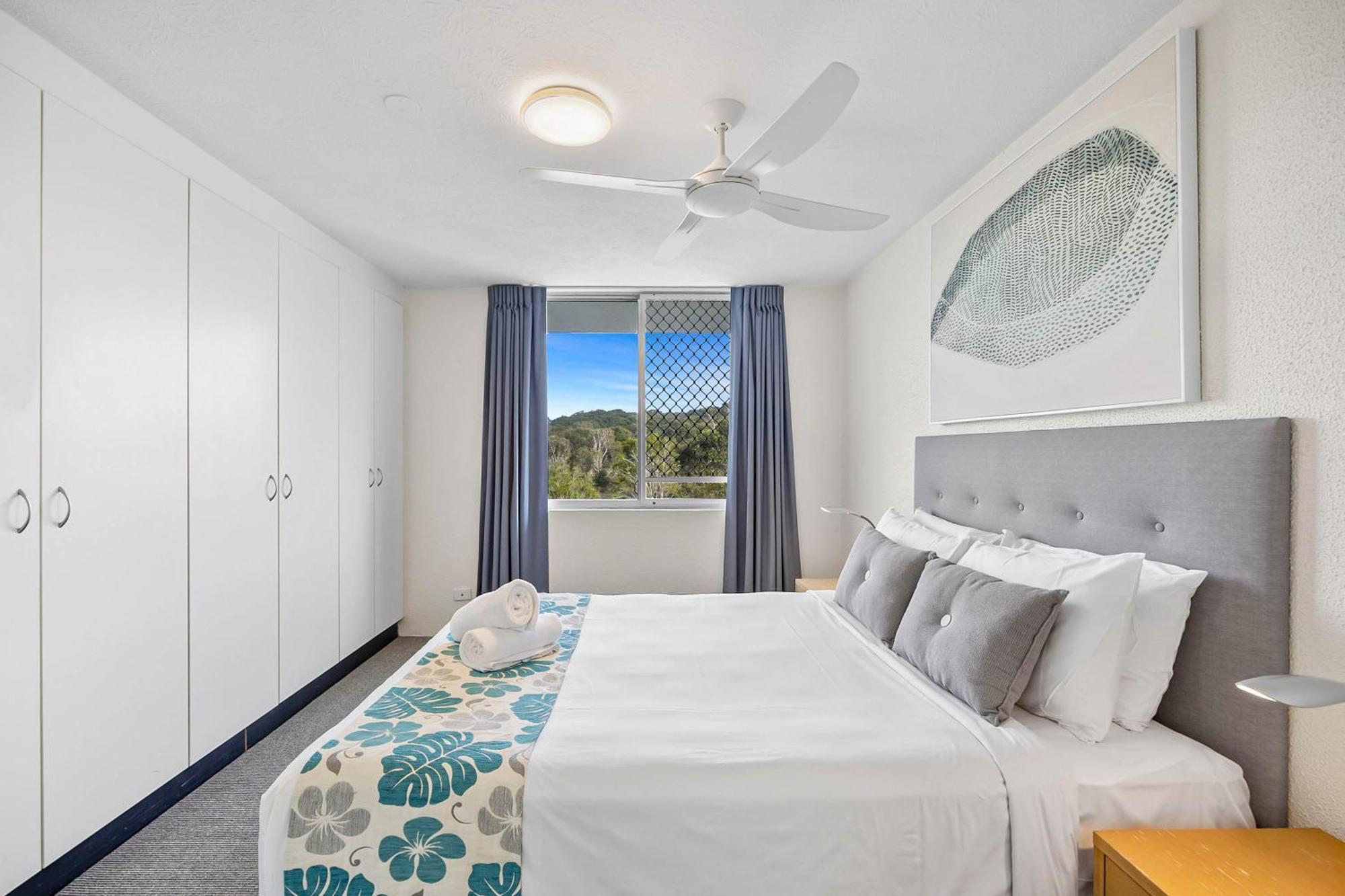Mandolin Beachfront Resort Alexandra Headland Buitenkant foto
